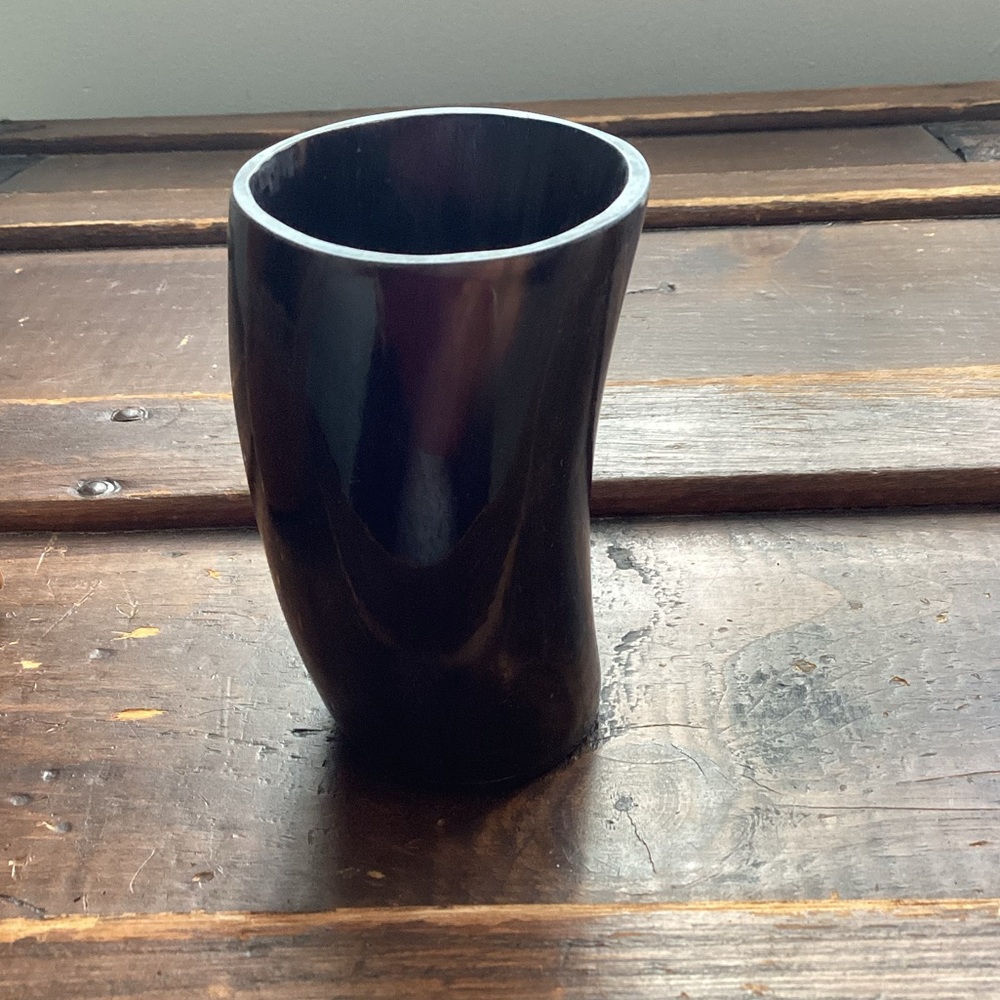 3-3/4” horn drinking cup by J. Peterman